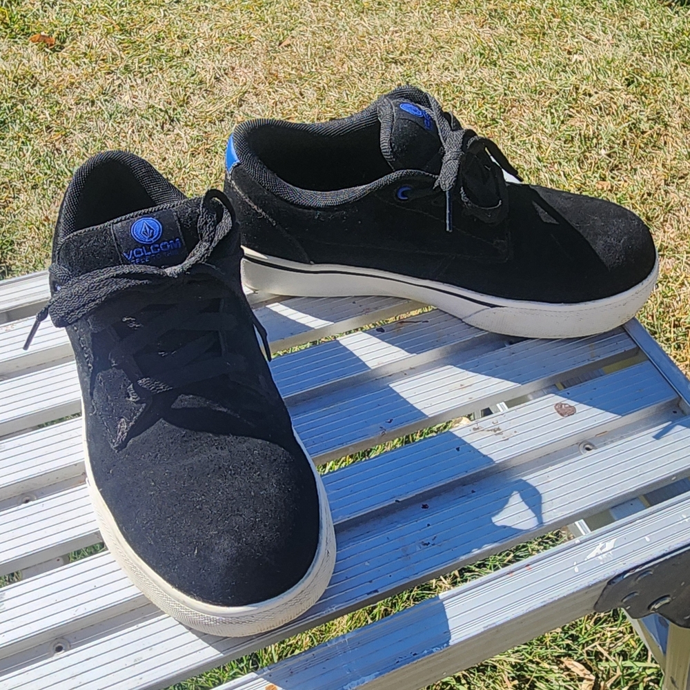 Volcom Black and Blue Composite Toe Work Shoe